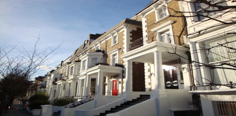 			NEW INSTRUCTION, Studio Apartment, 1 bath, 1 reception Studio			 Adamson Road, BELSIZE PARK